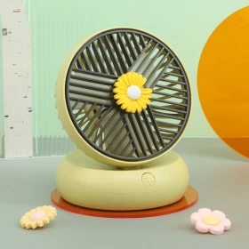 مروحة شحن USB صغيرة